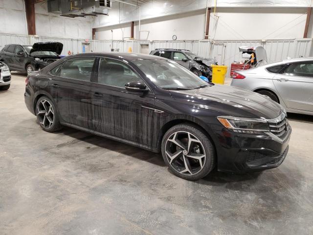 1VWMA7A37MC010543 - 2021 VOLKSWAGEN PASSAT R-LINE შავი ფოტო 4