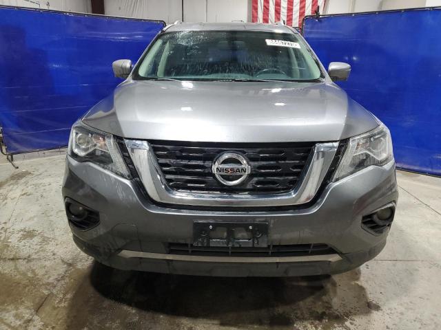 5N1DR2MM0JC608323 - 2018 NISSAN PATHFINDER S ნაცრისფერი ფოტო 5
