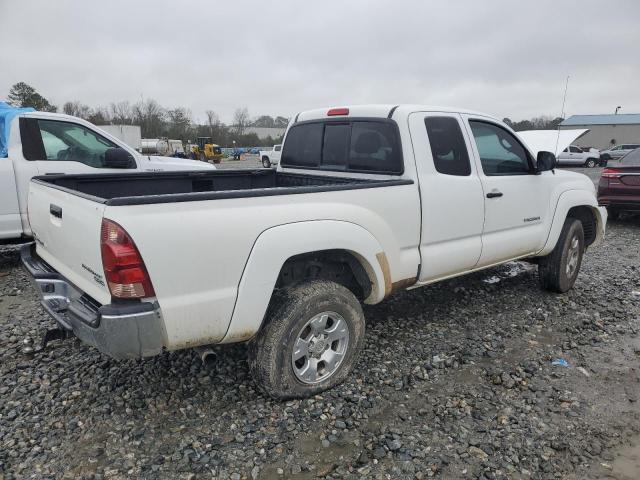 5TETX62N86Z167977 - 2006 TOYOTA TACOMA PRERUNNER ACCESS CAB WHITE photo 3