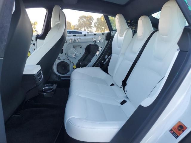 5YJSA1E23HF226178 - 2017 TESLA MODEL S WHITE photo 10