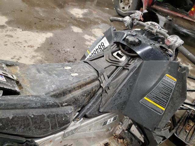 4UF14SNW2ET107888 - 2014 ARCTIC CAT SNOWMOBILE BLACK photo 5