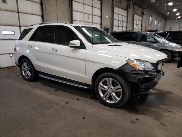4JGDA5HB0DA157623 - 2013 MERCEDES-BENZ ML 350 4MATIC WHITE photo 4