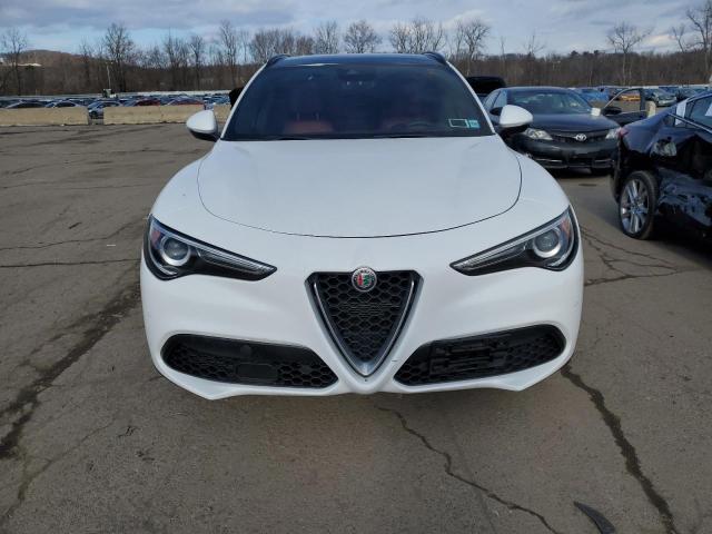 ZASPAKBN6K7C31762 - 2019 ALFA ROMEO STELVIO TI Սպիտակ լուսանկար 5