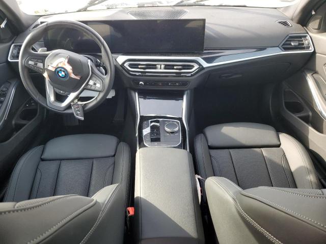 3MW39FS03R8E48431 - 2024 BMW 330XE Белый фото 8