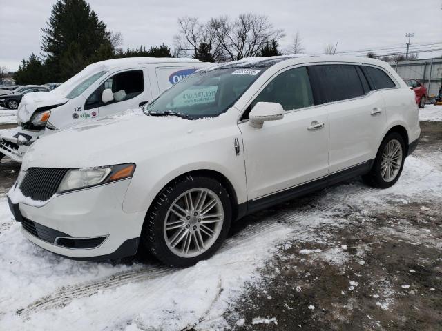2LMHJ5AT7DBL55855 - 2013 LINCOLN MKT WHITE photo 1