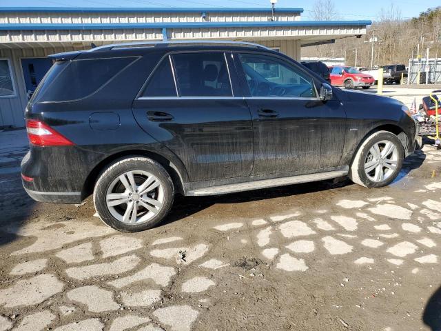 4JGDA5HB0CA040364 - 2012 MERCEDES-BENZ ML 350 4MATIC BLACK photo 3