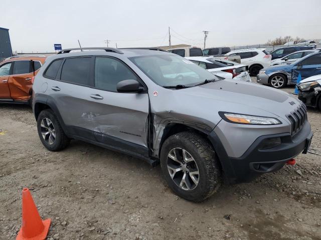 1C4PJMBB6HW519113 - 2017 JEEP CHEROKEE TRAILHAWK SILVER photo 4