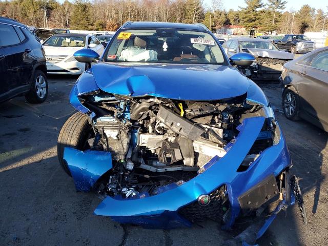 ZASPAKBN1K7C51238 - 2019 ALFA ROMEO STELVIO TI BLUE photo 5