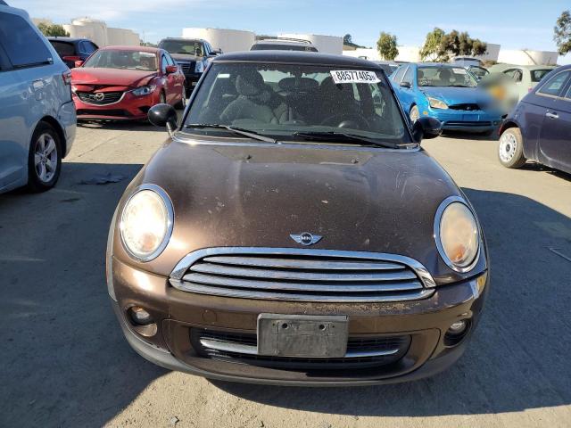 WMWSU3C50BT091615 - 2011 MINI COOPER BROWN photo 5