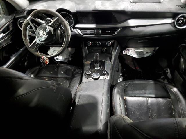 ZASFAKPN3J7B65657 - 2018 ALFA ROMEO STELVIO SPORT შავი ფოტო 8