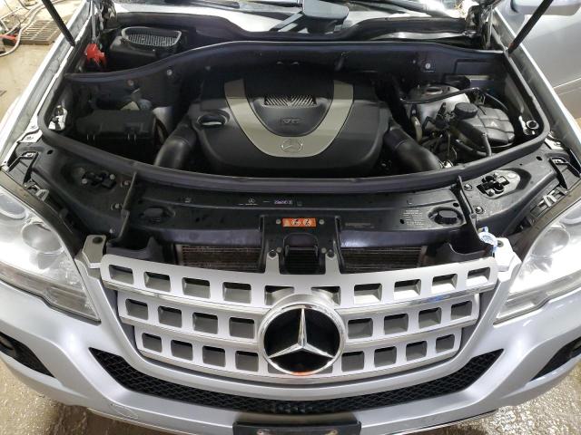 4JGBB8GB1AA558830 - 2010 MERCEDES-BENZ ML 350 4MATIC SILVER photo 12