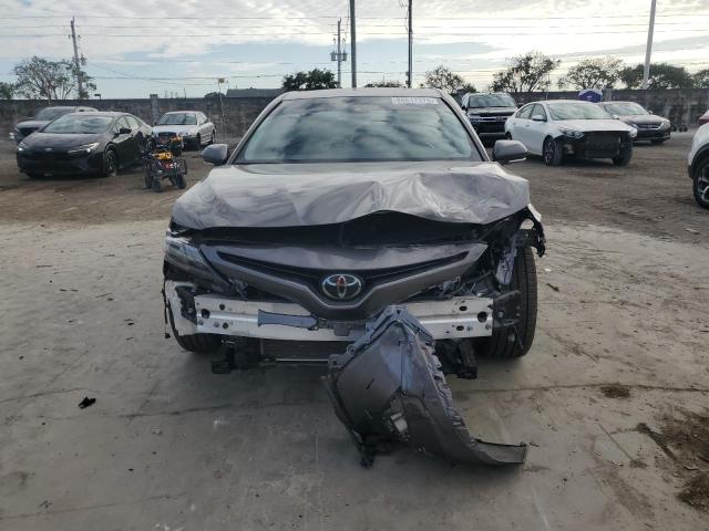 4T1G11AK4PU732969 - 2023 TOYOTA CAMRY SE NIGHT SHADE GRAY photo 5