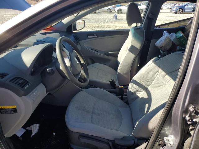 KMHCT4AE2GU942832 - 2016 HYUNDAI ACCENT SE GRAY photo 7