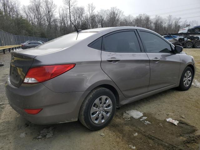 KMHCT4AE8HU369520 - 2017 HYUNDAI ACCENT SE SILVER photo 3