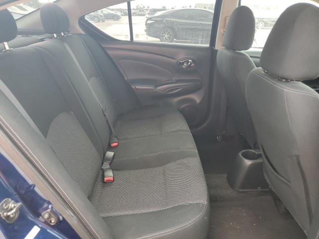 3N1CN7AP3JL809888 - 2018 NISSAN VERSA S Синій фото 10