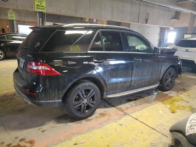 4JGDA5HBXCA090091 - 2012 MERCEDES-BENZ ML 350 4MATIC BLACK photo 3