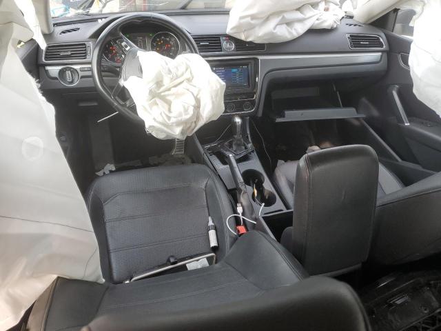 1VWDT7A35HC060664 - 2017 VOLKSWAGEN PASSAT R-LINE შავი ფოტო 8