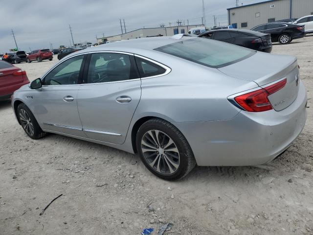 1G4ZP5SS6JU139666 - 2018 BUICK LACROSSE ESSENCE SILVER photo 2
