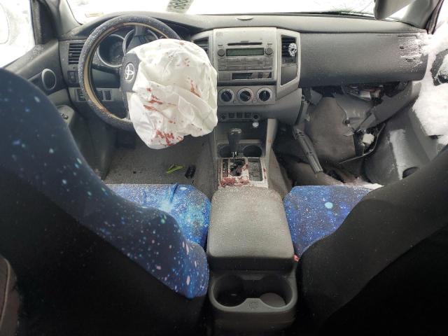 3TMJU4GN6BM125781 - 2011 TOYOTA TACOMA DOUBLE CAB PRERUNNER SILVER photo 8