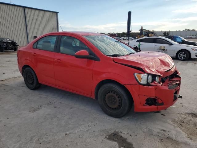 1G1JB5SG7F4165642 - 2015 CHEVROLET SONIC LS 红色 照片 4