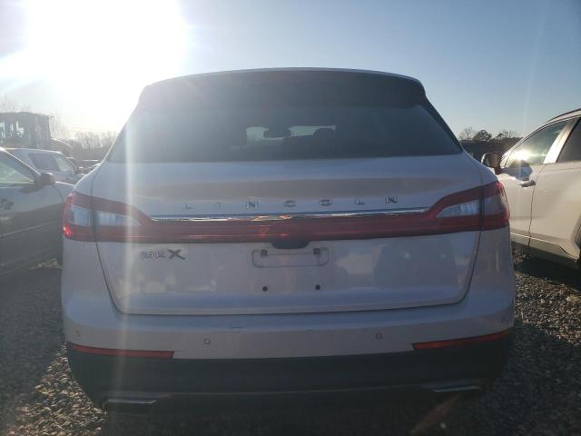 2LMPJ6LR9HBL46972 - 2017 LINCOLN MKX RESERVE Սպիտակ լուսանկար 6