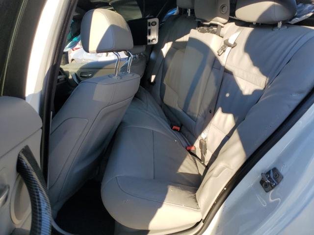 WBAPM7G58ANL89646 - 2010 BMW 3 SERIES I WHITE photo 10