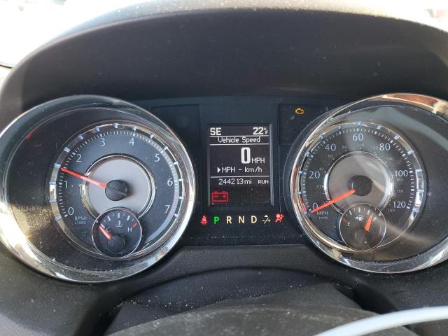 2C4RC1CG3DR569448 - 2013 CHRYSLER TOWN & COU TOURING L WHITE photo 9