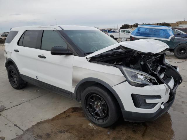 1FM5K8AR3HGB00894 - 2017 FORD EXPLORER POLICE INTERCEPTOR თეთრი ფოტო 4