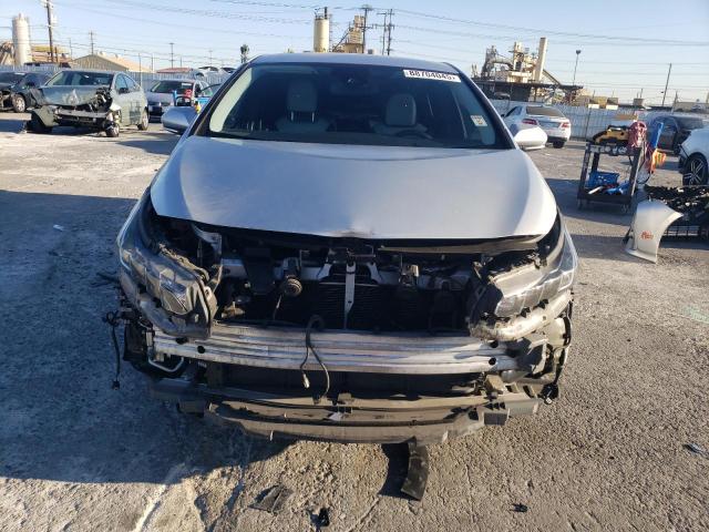 JTDKARFP6H3002201 - 2017 TOYOTA PRIUS PRIM 银色 照片 5