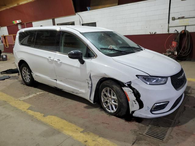 2C4RC1BG6RR146467 - 2024 CHRYSLER PACIFICA TOURING L WHITE photo 4