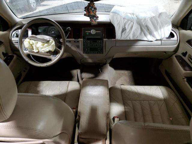 1LNHM81W34Y683629 - 2004 LINCOLN TOWN CAR EXECUTIVE Gold Foto 8