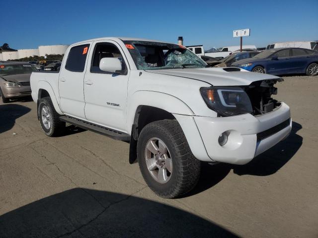 5TEJU62N67Z457832 - 2007 TOYOTA TACOMA DOUBLE CAB PRERUNNER WHITE photo 4