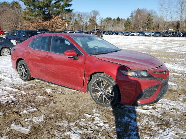 4T1G11AK8PU170834 - 2023 TOYOTA CAMRY SE NIGHT SHADE RED photo 4