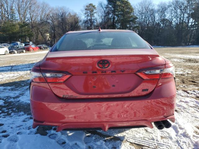 4T1G11AK8PU170834 - 2023 TOYOTA CAMRY SE NIGHT SHADE RED photo 6