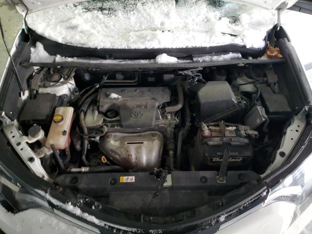 2T3ZFREV7JW467329 - 2018 TOYOTA RAV4 LE Ақ фото 12