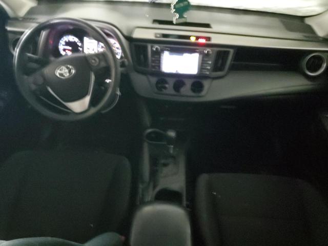 2T3ZFREV7JW467329 - 2018 TOYOTA RAV4 LE Ақ фото 8