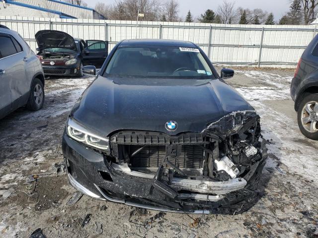 WBA7T4C00NCH73372 - 2022 BMW 740 XI BLACK photo 5