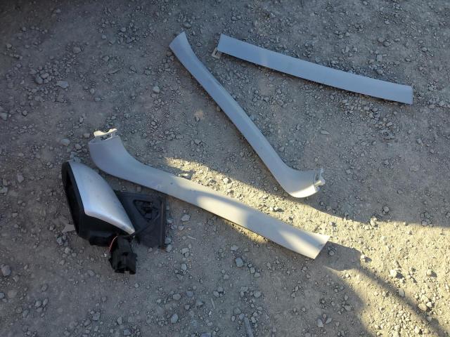 JTKDE3B77A0303303 - 2010 TOYOTA SCION TC 银色 照片 12