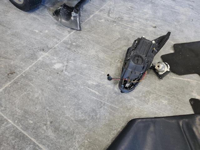 LRBFXDSA9HD241979 - 2017 BUICK ENVISION ESSENCE Արծաթագույն լուսանկար 13