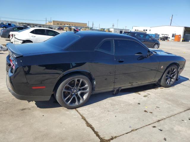 2C3CDZFJ2LH198428 - 2020 DODGE CHALLENGER R/T SCAT PACK BLACK photo 3