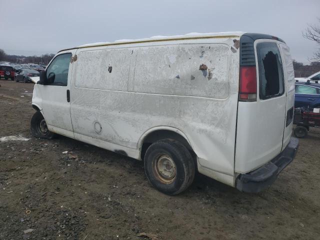 1GCFG15M4Y1129310 - 2000 CHEVROLET EXPRESS G1 WHITE photo 2