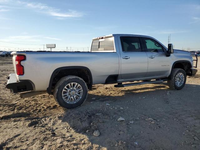 1GC4YVEYXLF156957 - 2020 CHEVROLET SILVERADO K3500 HIGH COUNTRY SILVER photo 3