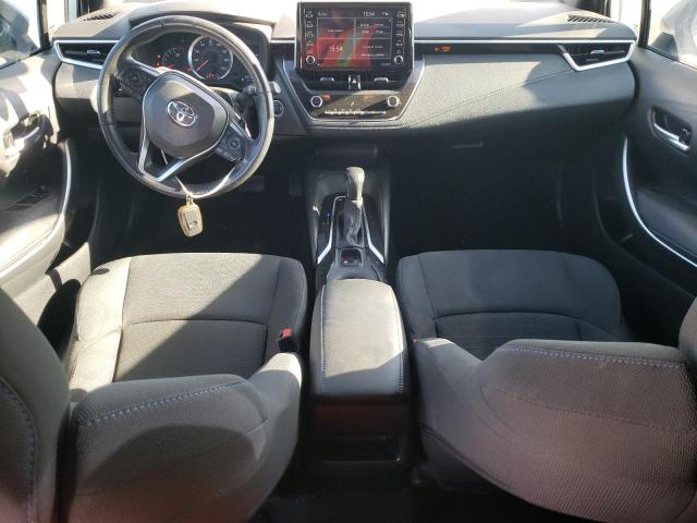 5YFP4MCE3MP061002 - 2021 TOYOTA COROLLA SE WHITE photo 8