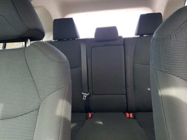 2T3F1RFV2NW311222 - 2022 TOYOTA RAV4 LE SILVER photo 10