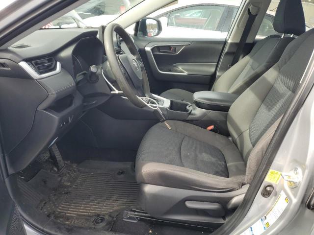 2T3F1RFV2NW311222 - 2022 TOYOTA RAV4 LE SILVER photo 7
