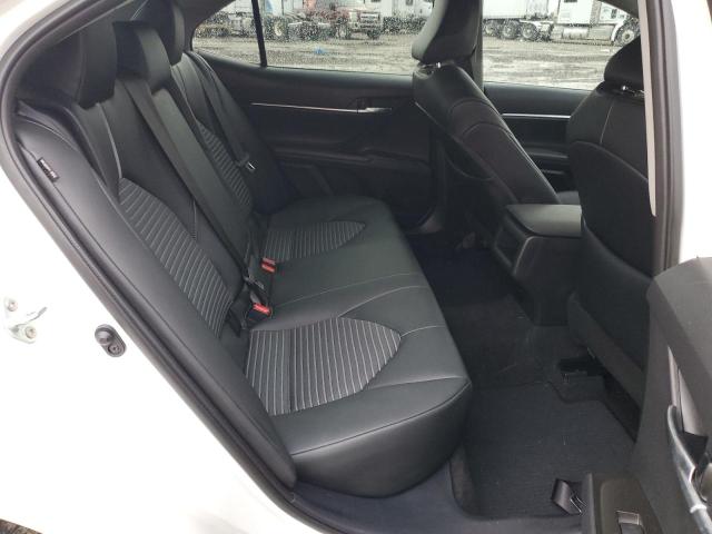 4T1G11AK1RU257249 - 2024 TOYOTA CAMRY SE NIGHT SHADE WHITE photo 10