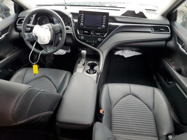 4T1G11AK1RU257249 - 2024 TOYOTA CAMRY SE NIGHT SHADE WHITE photo 8