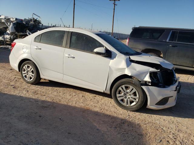 1G1JB5SH4J4119770 - 2018 CHEVROLET SONIC LS WHITE photo 4