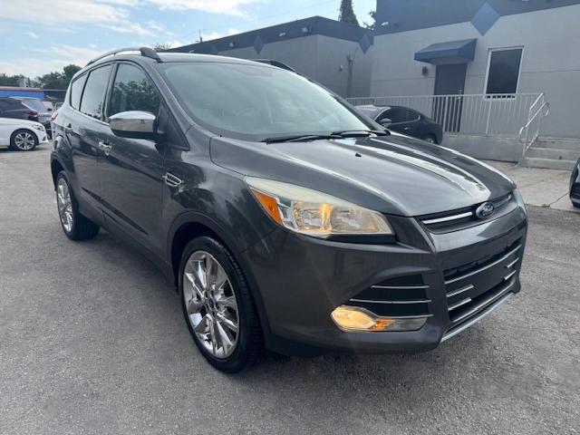 1FMCU0GX4GUC35892 - 2016 FORD ESCAPE SE GRAY photo 4