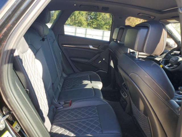 WA1C4AFY2K2121473 - 2019 AUDI SQ5 PRESTIGE BLACK photo 11